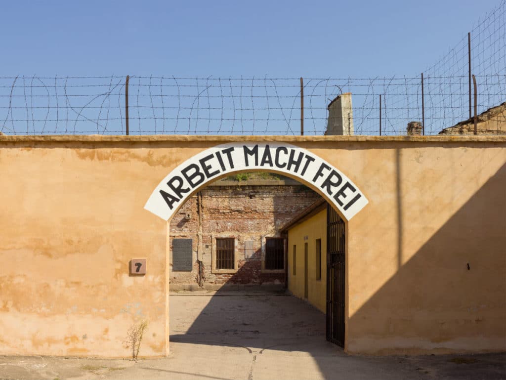 terezin-nazi-kampi